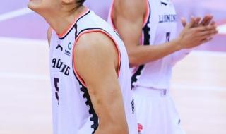 2012年cba总决赛第三场